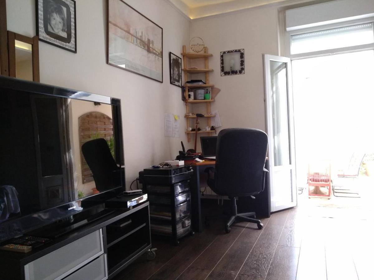 Cosy Rare 2 Bedroom Apartment Around A Private Garden Neuilly-sur-Seine Bagian luar foto