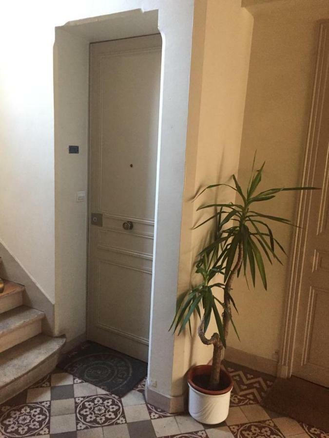 Cosy Rare 2 Bedroom Apartment Around A Private Garden Neuilly-sur-Seine Bagian luar foto